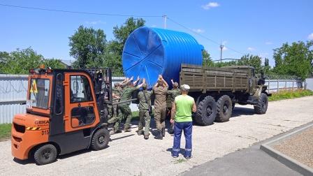 Партию беспилотников и инженерное оборудование отправила Волгоградская область в зону СВО