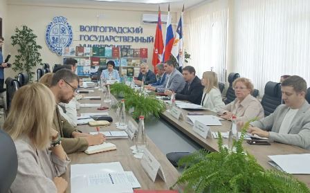 От избирательного права до искусственного интеллекта: в ВолГУ представили спецкурс «Электоральная журналистика»