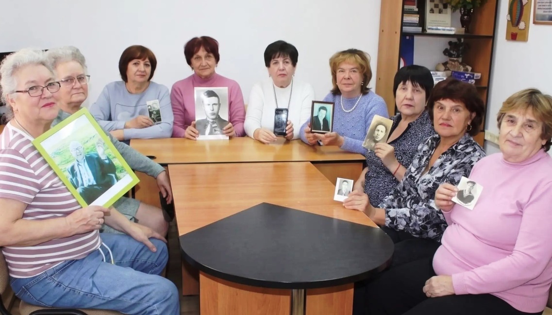 «Я помню руки сильные отца»