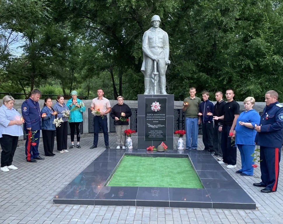  «22 июня, ровно в 4 часа»