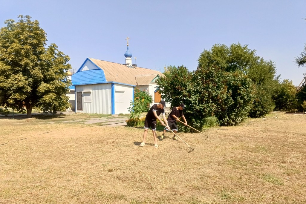 Hram02.jpg Hram02.jpg